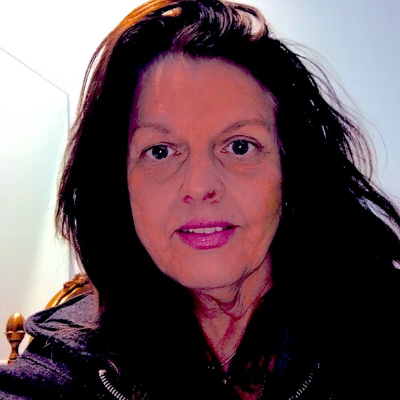 Meet your Posher, Pamela aka “PJ” - Picture 2 of 13